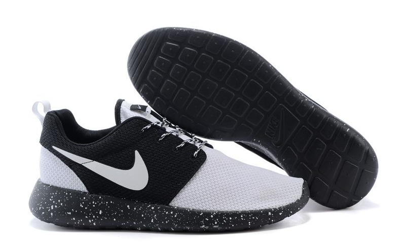 nike roshe run noir et blanc homme