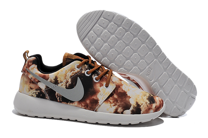 nike roshe run floral femme beige